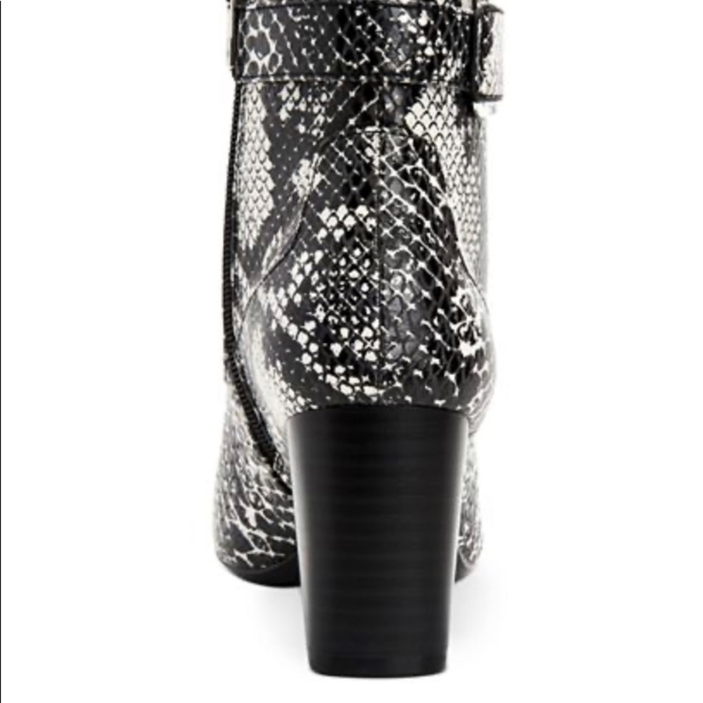 Calvin KleinWomen's Cattee Booties - Picture 5 of 6